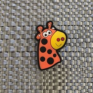 5/$10 Giraffe crocs charm/jibbitz